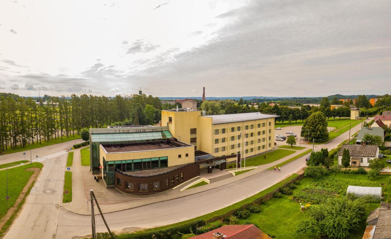 Hotel Tigra Приекули Экстерьер фото