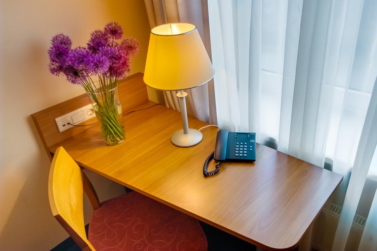 Hotel Tigra Приекули Экстерьер фото
