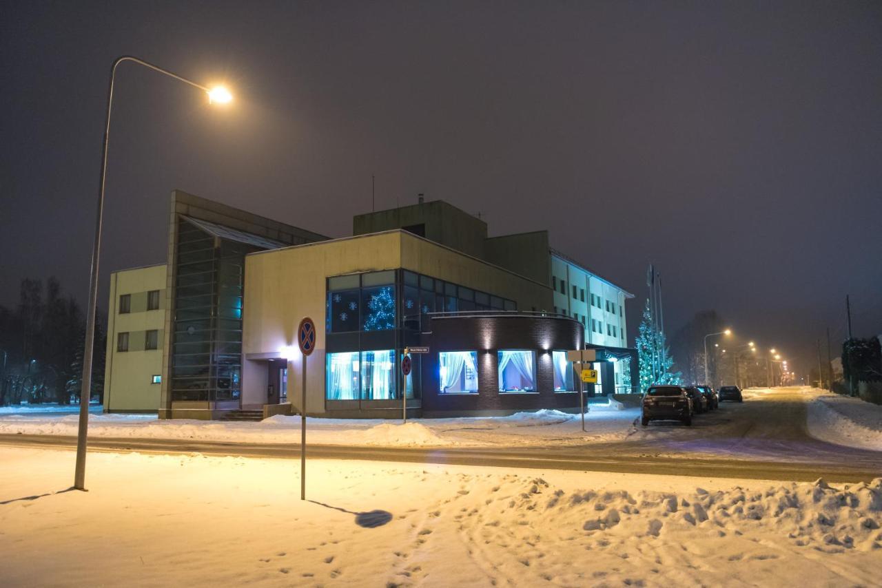 Hotel Tigra Приекули Экстерьер фото