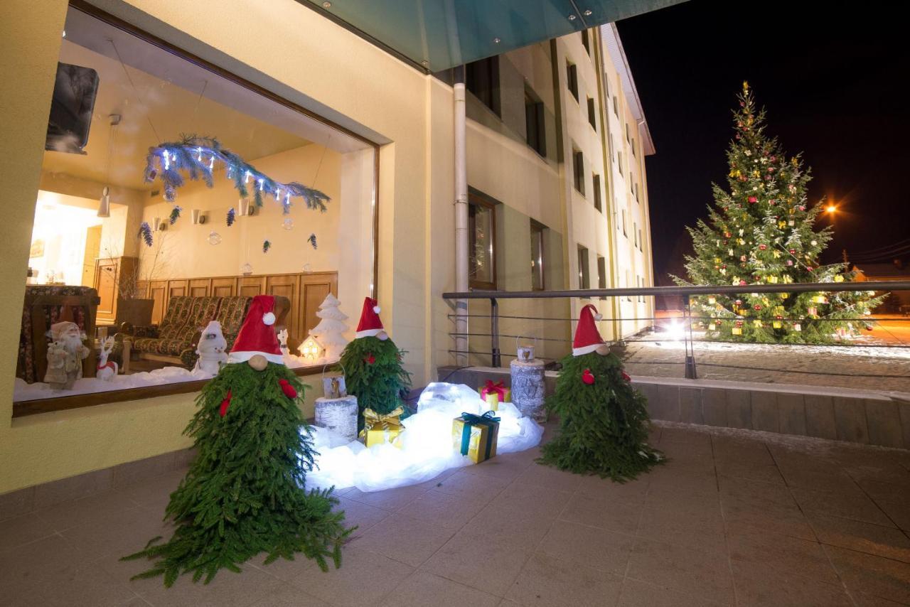 Hotel Tigra Приекули Экстерьер фото